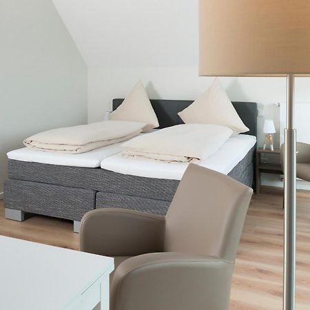 Ostsee - Reetdachhaus Nr 36 "Warder" Im Strand Resort 海利根港 外观 照片