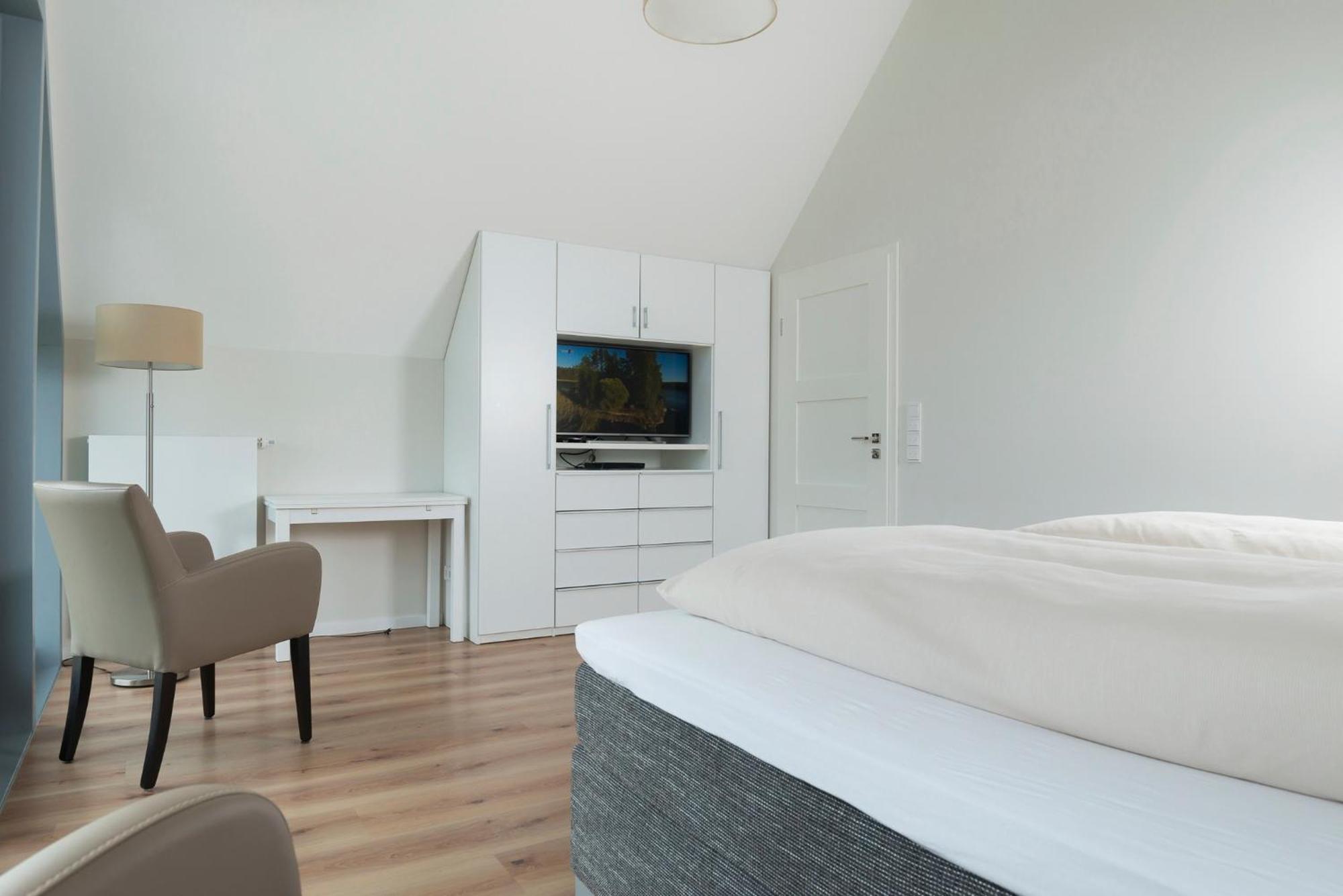 Ostsee - Reetdachhaus Nr 36 "Warder" Im Strand Resort 海利根港 外观 照片